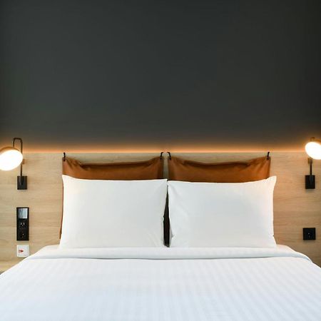 Moxy Stuttgart Feuerbach Estugarda Exterior foto