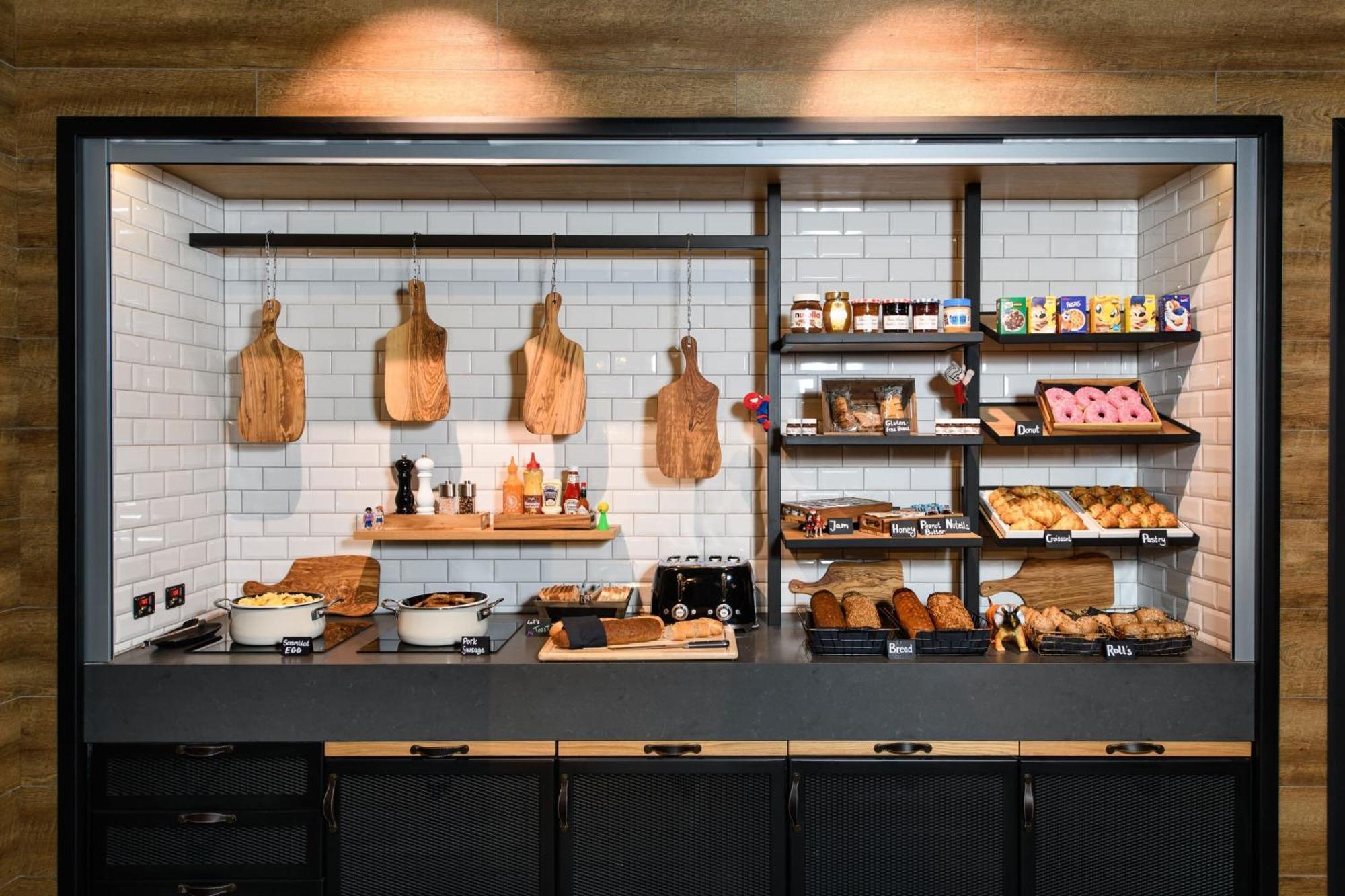 Moxy Stuttgart Feuerbach Estugarda Exterior foto