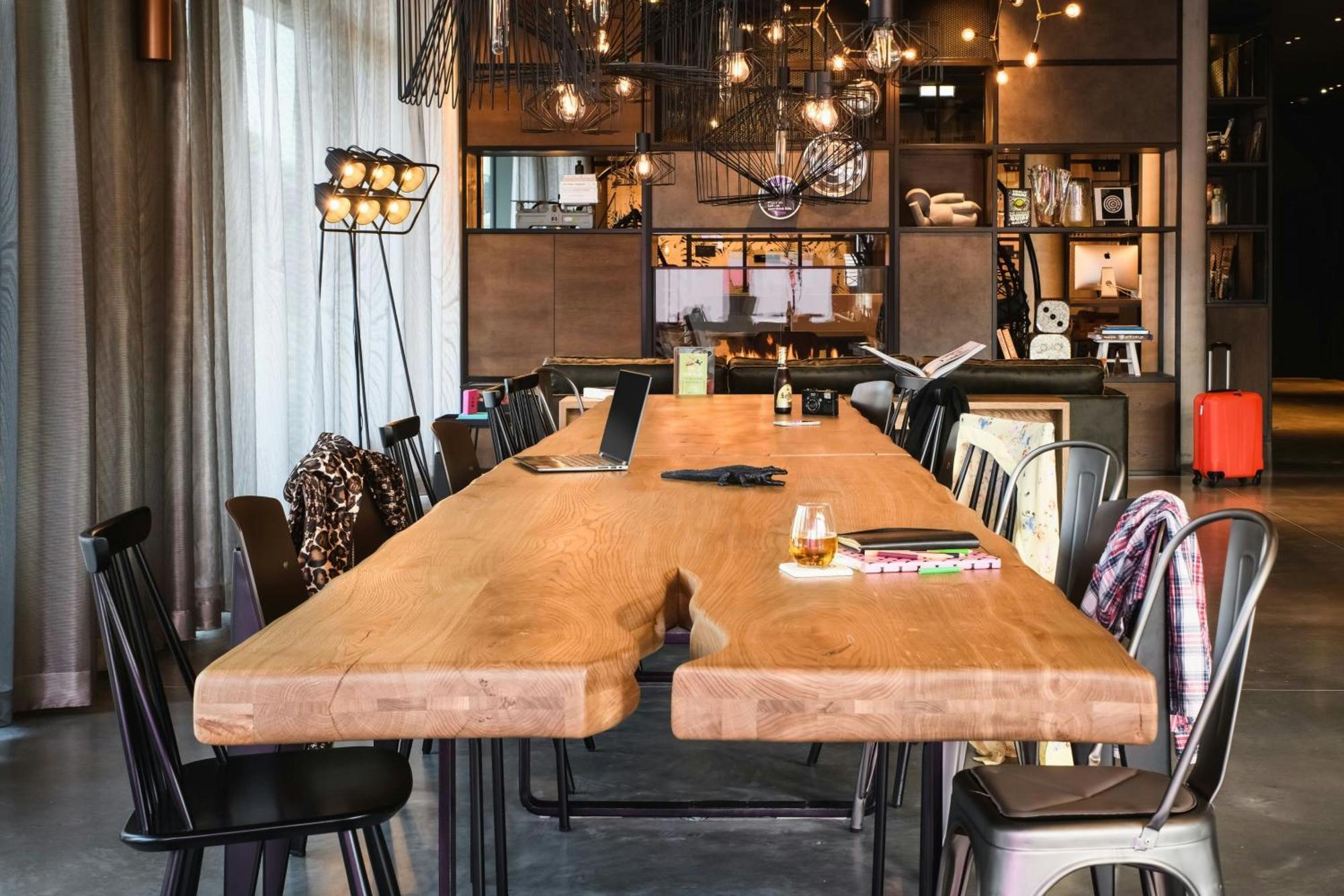 Moxy Stuttgart Feuerbach Estugarda Exterior foto
