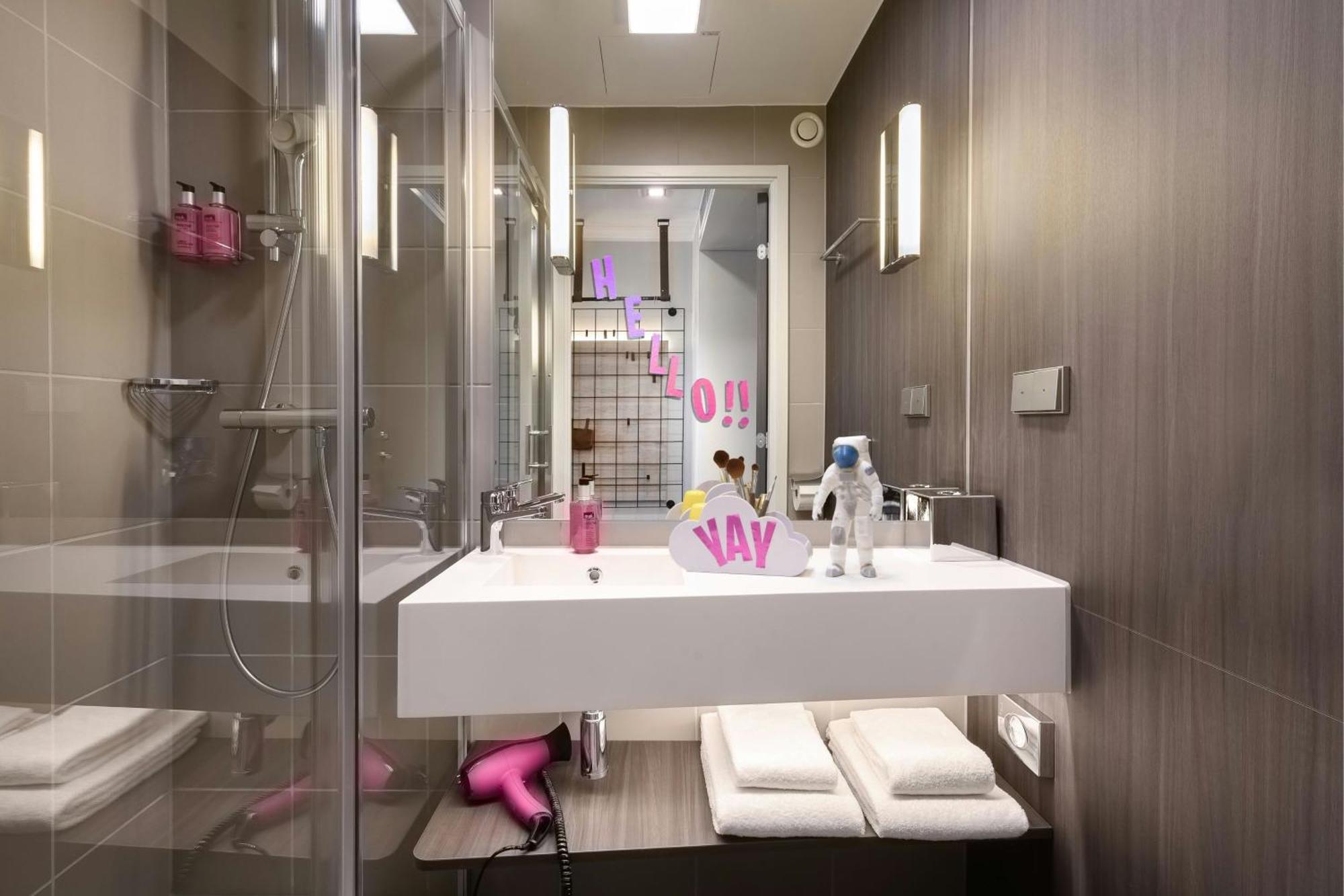 Moxy Stuttgart Feuerbach Estugarda Exterior foto